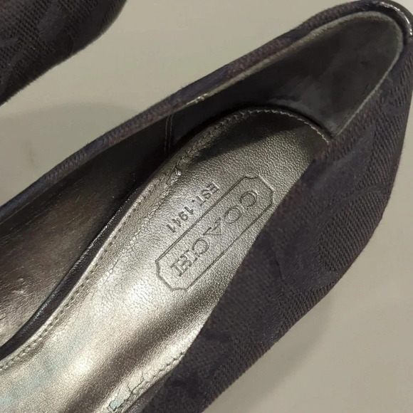 Coach Heels Peep Toe size 7 Black - Picture 6 of 13